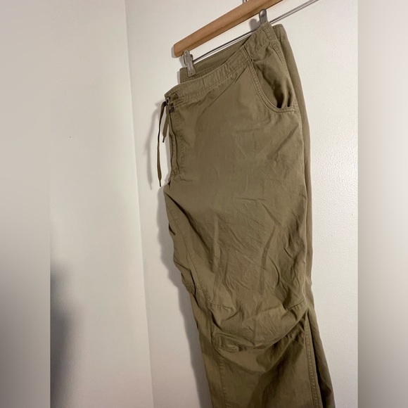 Patagonia men’s organic pants - Picture 2 of 5